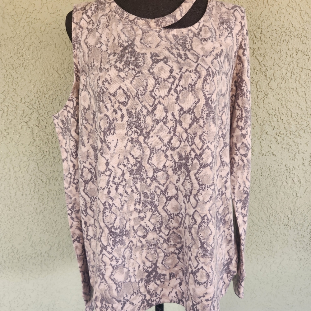 NWT Snake Print Cut Out Neck Top